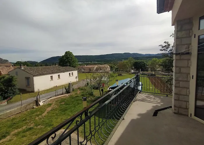 Le Cabanon Apartment *